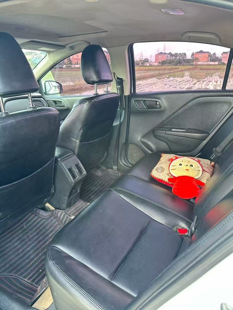 杭州16年本田锋范6