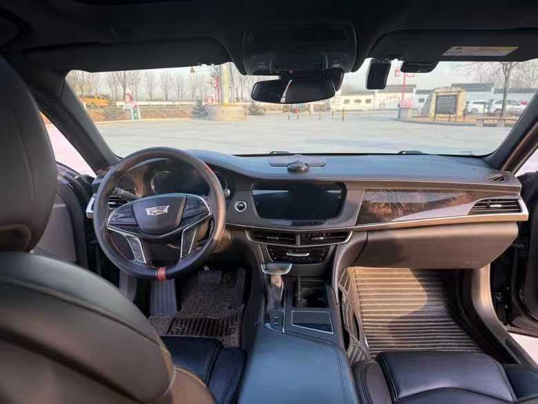 徐州17年凯迪拉克CT64