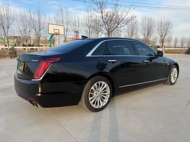 徐州17年凯迪拉克CT68