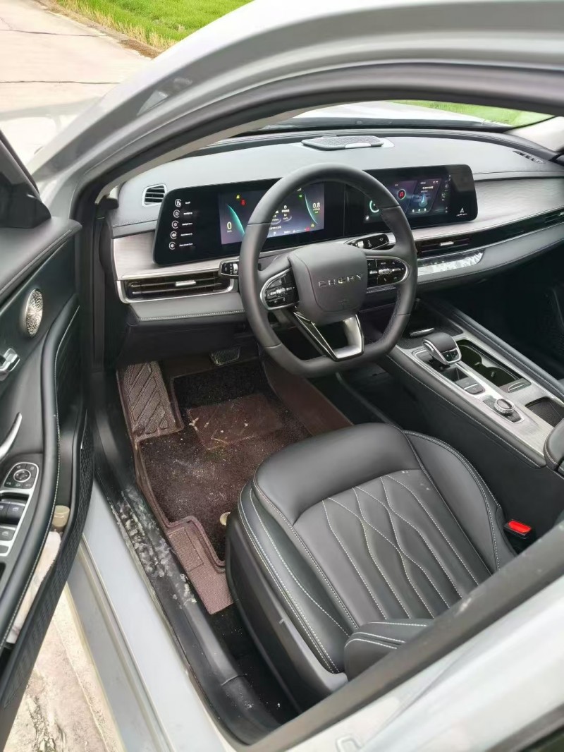 杭州25年奇瑞艾瑞泽5