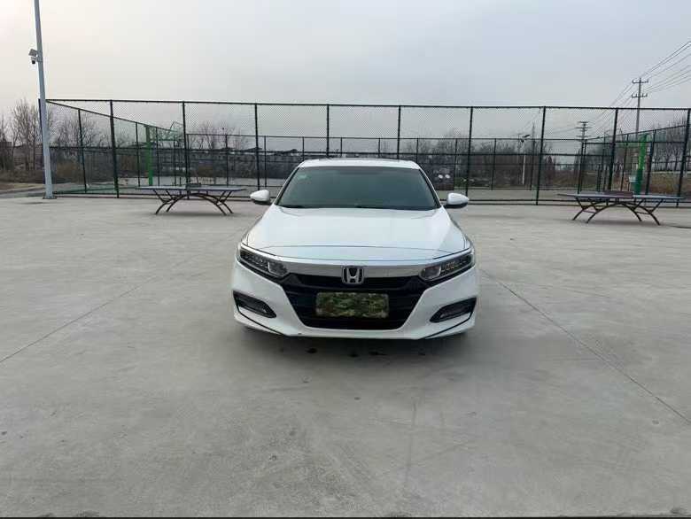 徐州19年本田雅阁1
