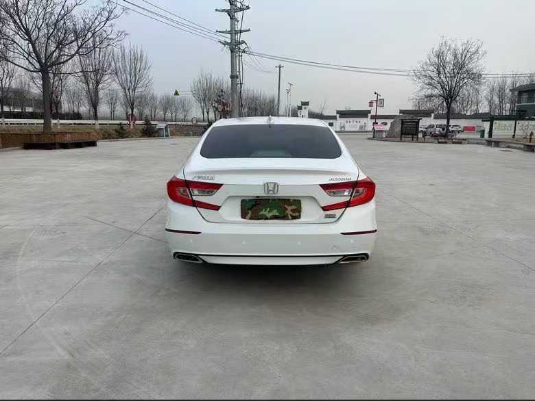 徐州19年本田雅阁9