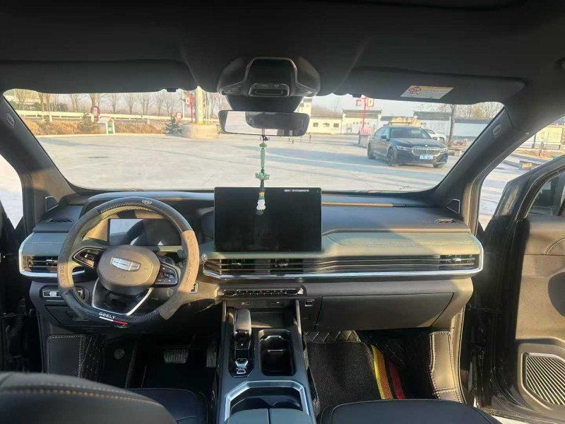 徐州24年吉利帝豪4