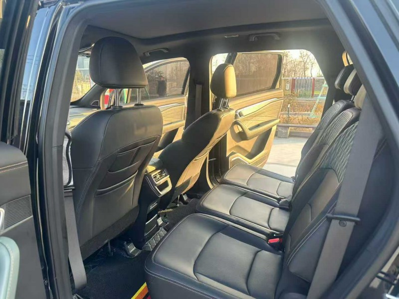 徐州24年吉利帝豪5