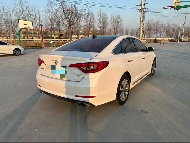 徐州15年现代索纳塔8