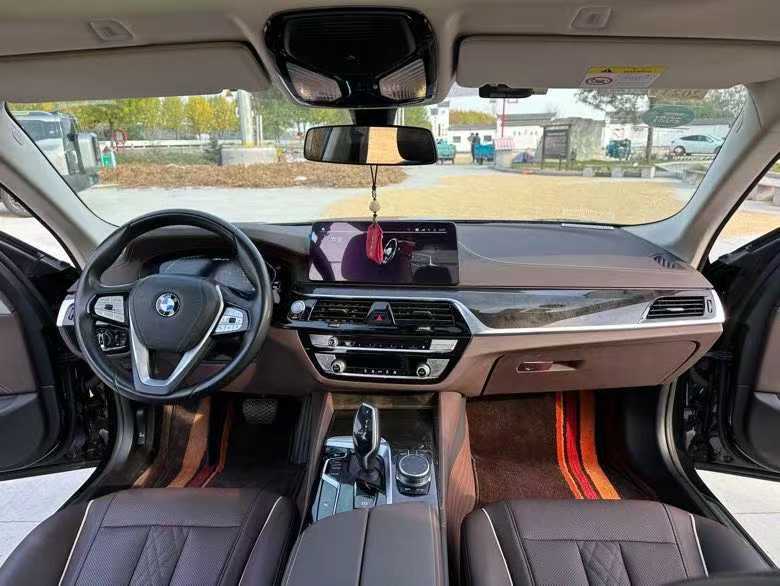 徐州21年宝马5系4