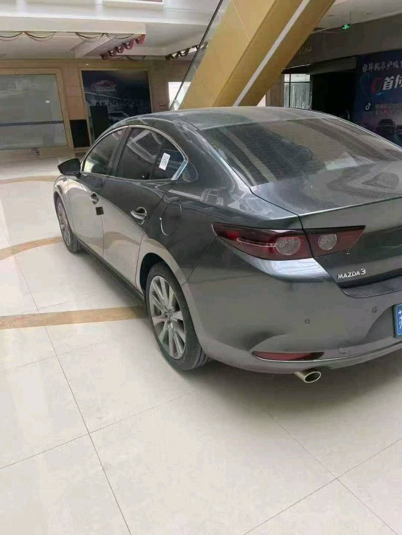 蚌埠25年马自达昂克赛拉7