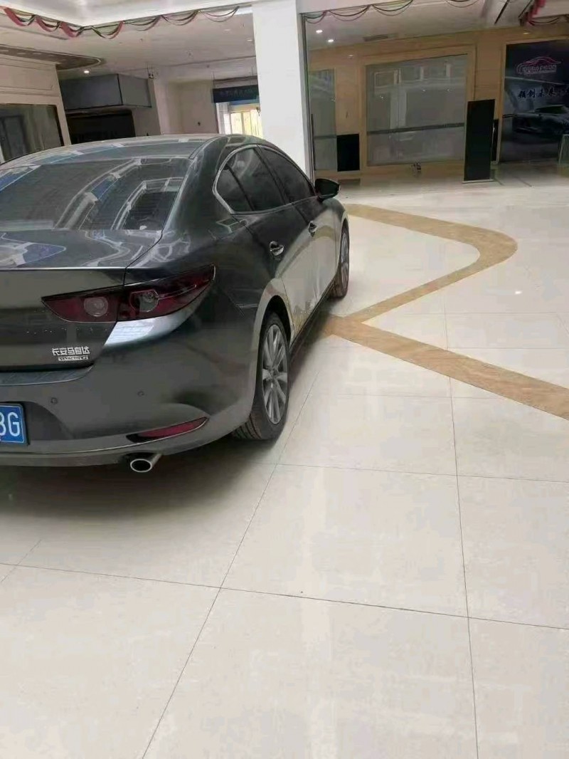 蚌埠25年马自达昂克赛拉9