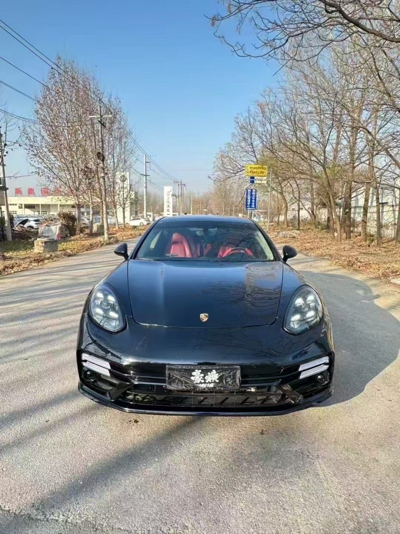 菏泽13年保时捷帕拉梅拉1