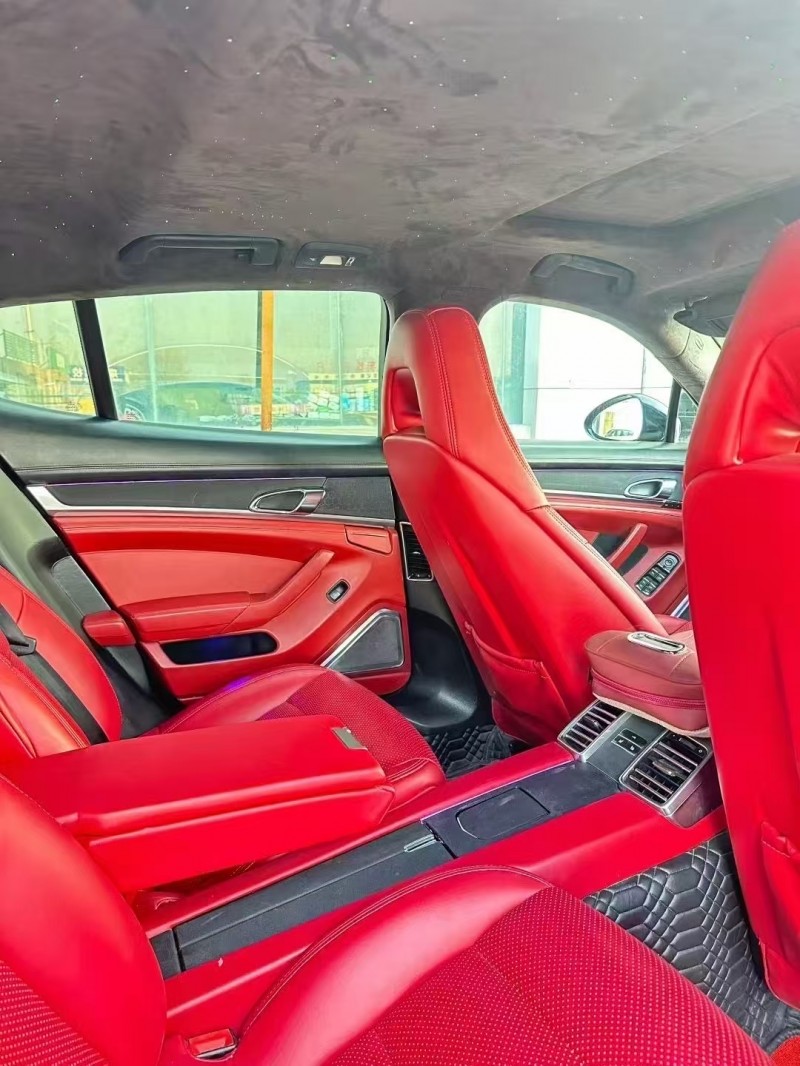 菏泽13年保时捷帕拉梅拉6