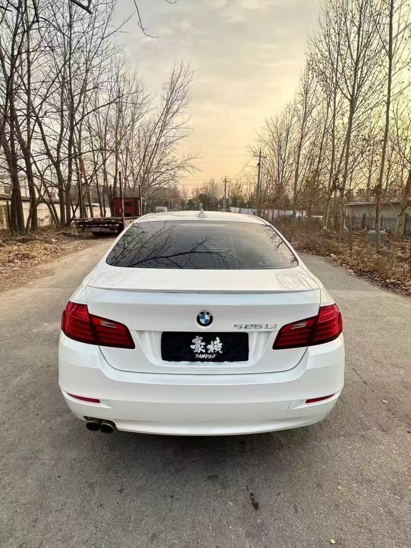 菏泽17年宝马5系9