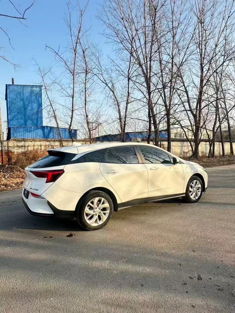 菏泽23年别克微蓝8