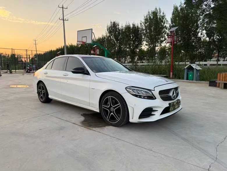 徐州21年奔驰C2