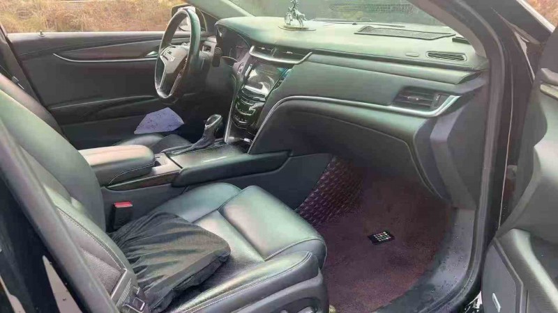 湘潭19年凯迪拉克XTS6