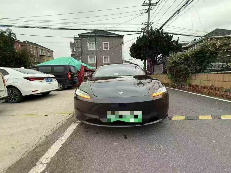 宁波24年特斯拉MODEL 31