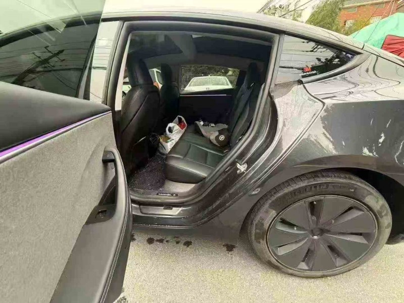 宁波24年特斯拉MODEL 36