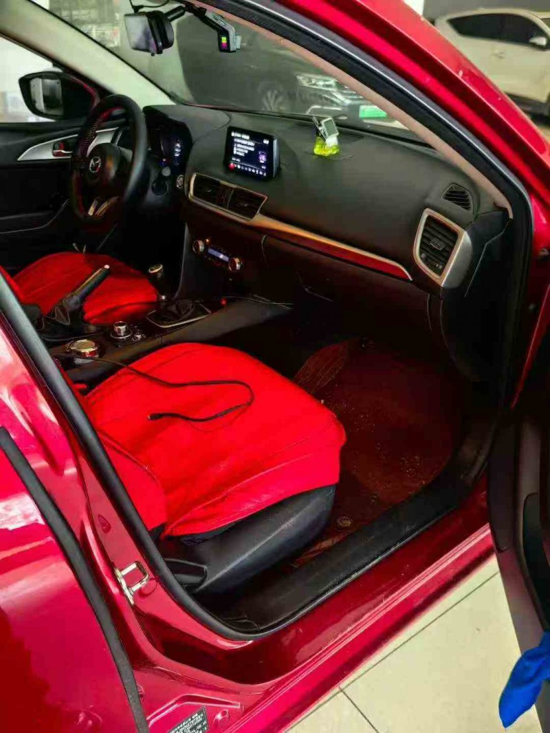 黔西南19年马自达昂克赛拉5