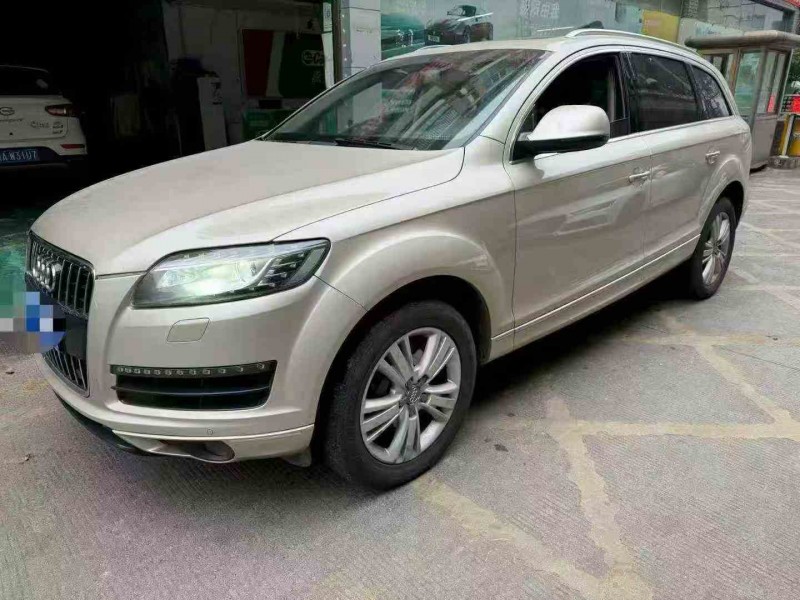 毕节12年奥迪Q73