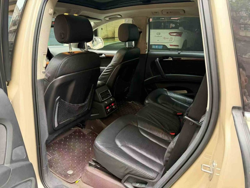 毕节12年奥迪Q74