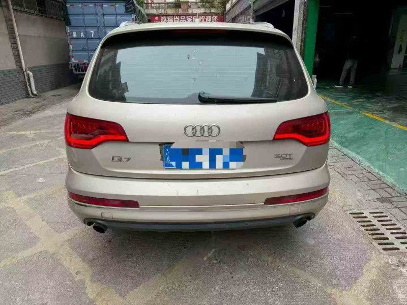 毕节12年奥迪Q79