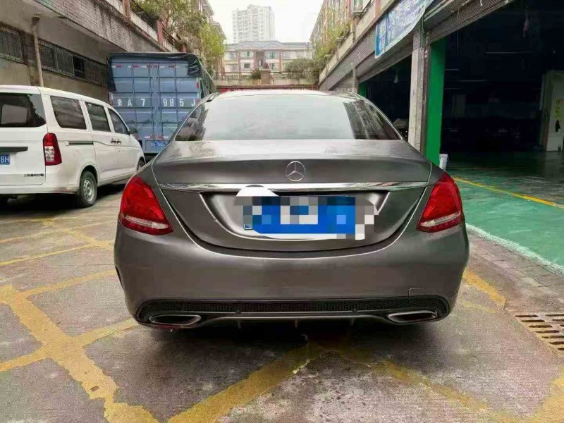 六盘水16年奔驰C9