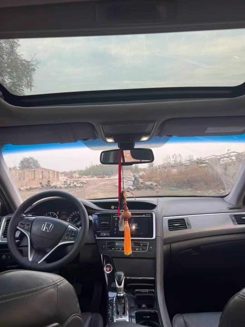 郑州17年本田雅阁6