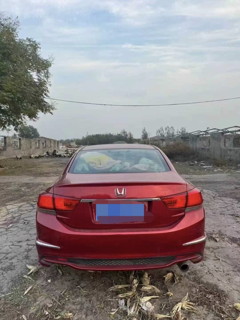 郑州17年本田雅阁9