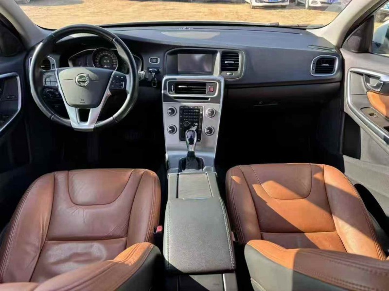 潍坊16年沃尔沃S60L6