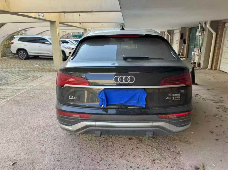 济南21年奥迪Q56