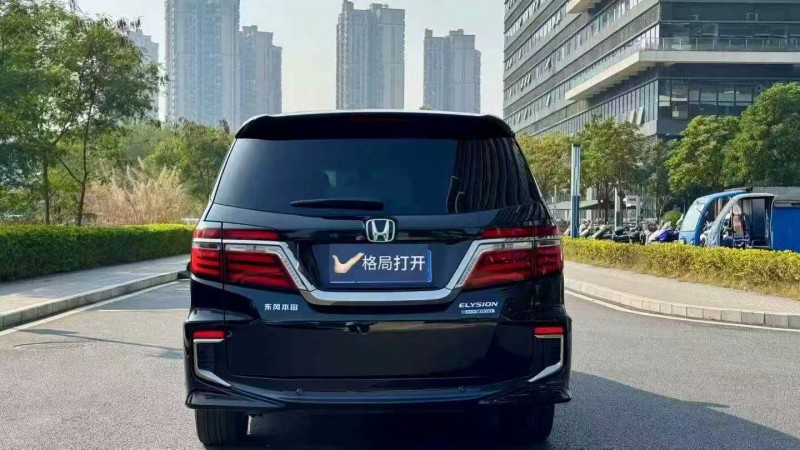 东莞20年本田艾力绅9