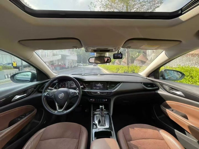 广州18年别克君威4