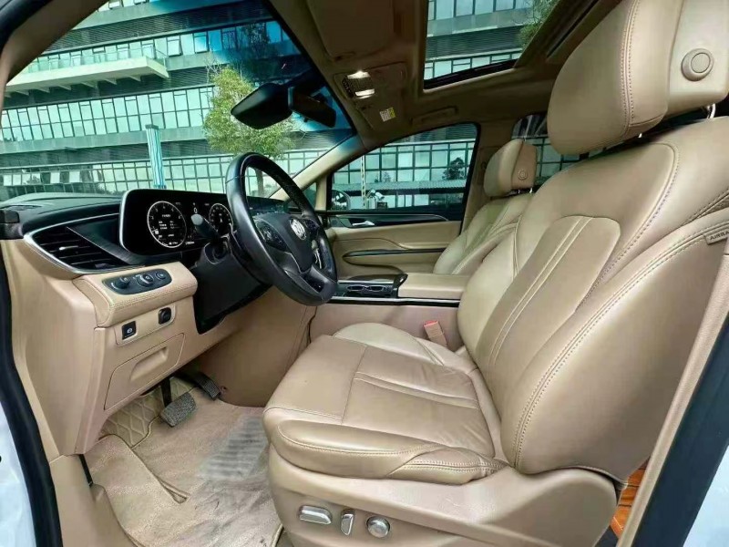 东莞21年别克GL84