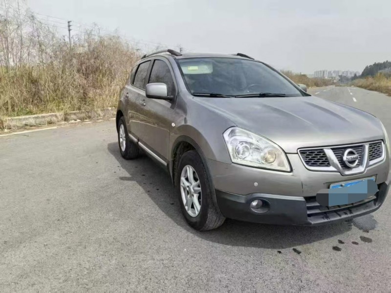 东莞13年日产逍客2