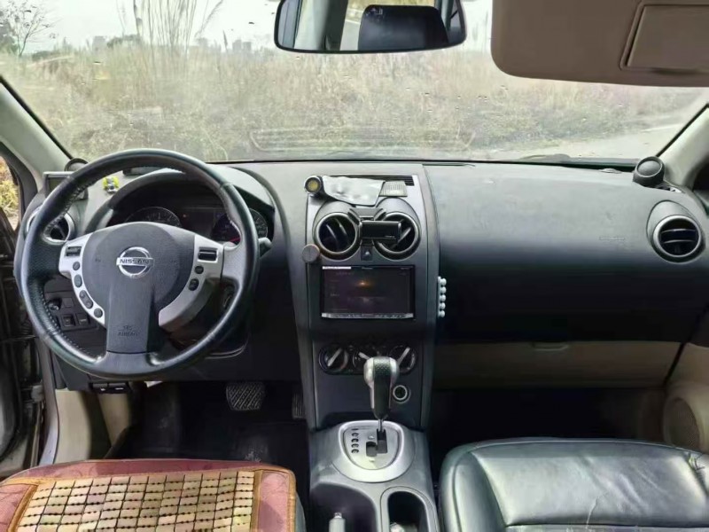 东莞13年日产逍客5