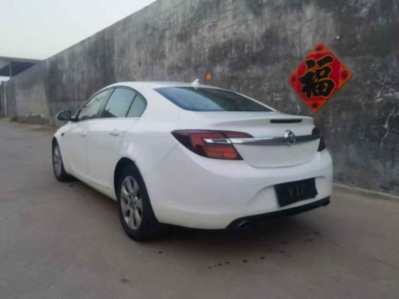 青岛14年别克君威5