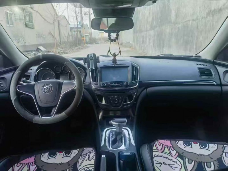 青岛14年别克君威7