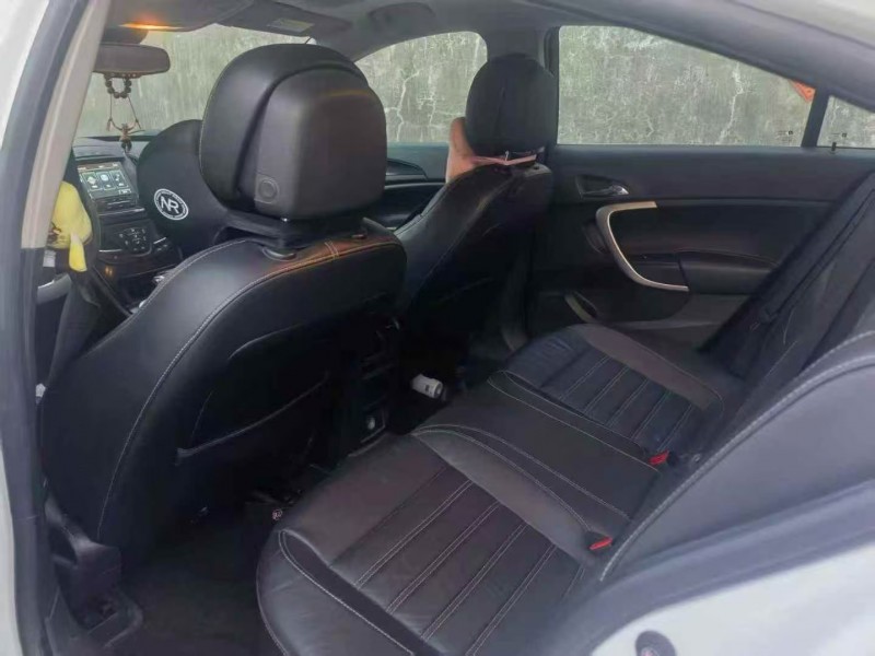 青岛14年别克君威8