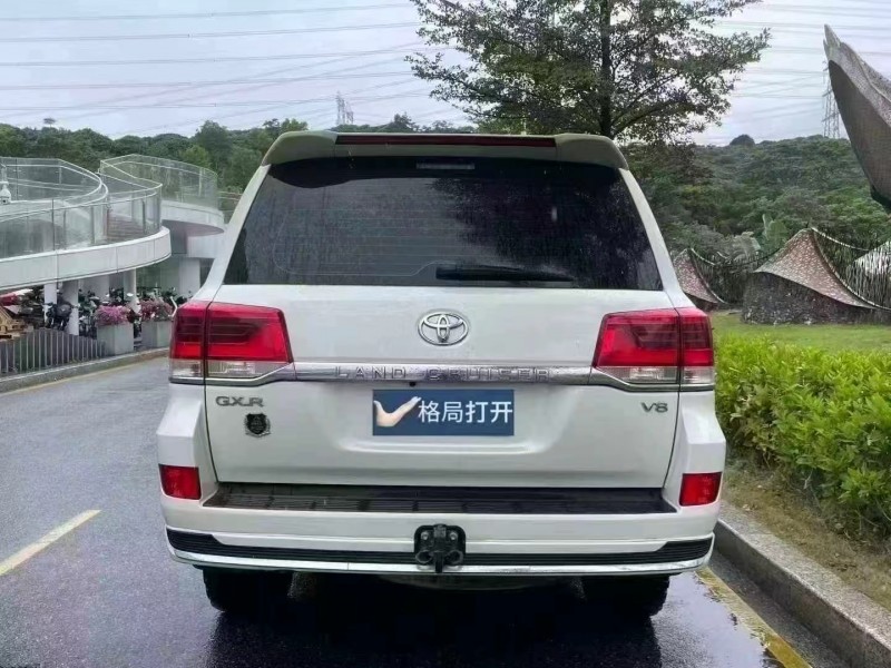深圳20年丰田兰德酷路泽9