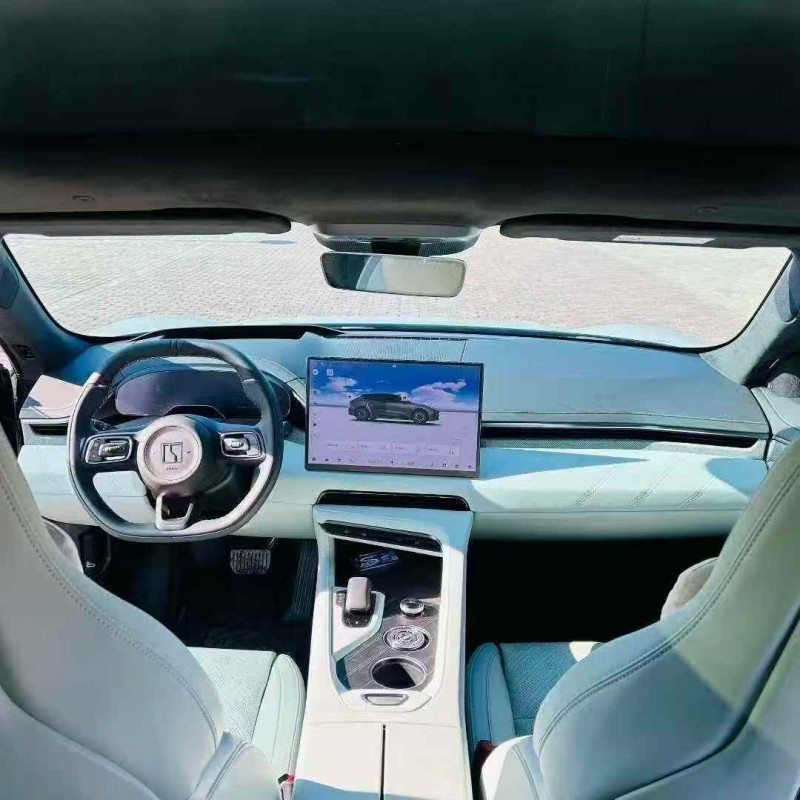 青島24年極氪汽車0013