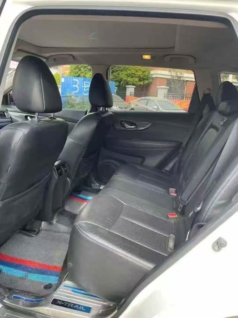 徐州18年日产奇骏3