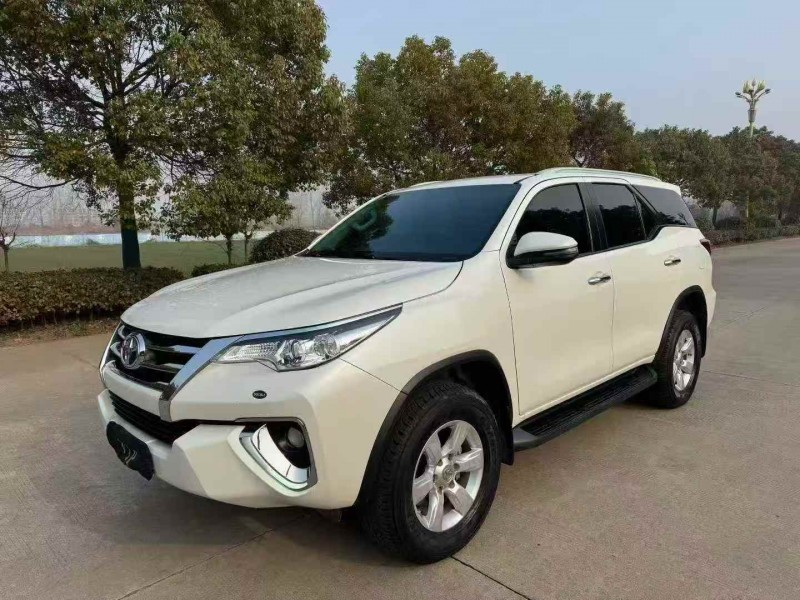 连云港18年丰田穿越者2