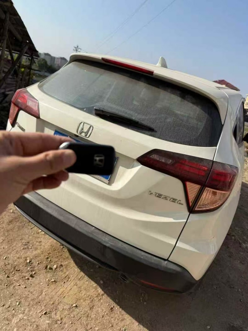 泰安19年本田缤智6