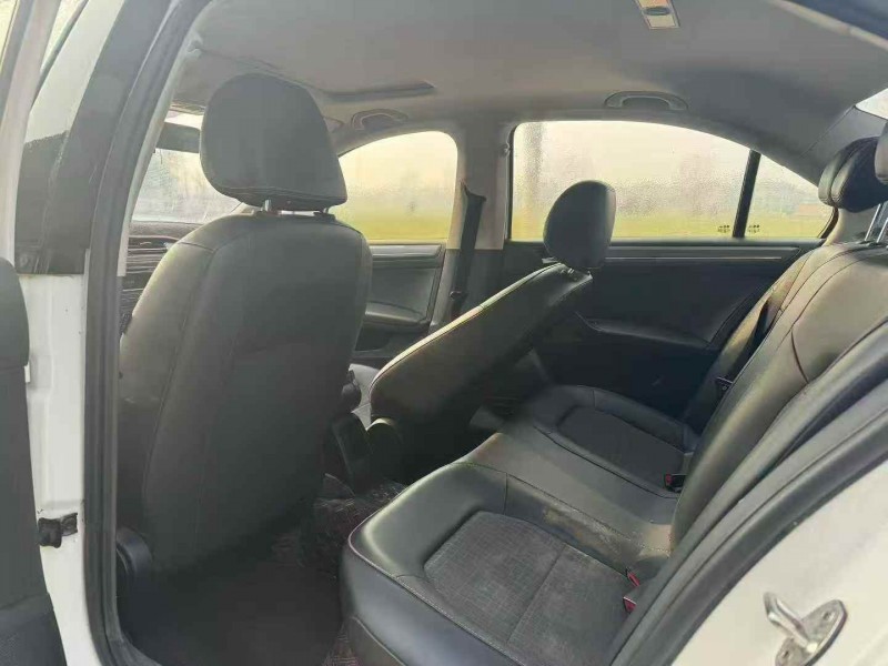 淄博18年大众桑塔纳5