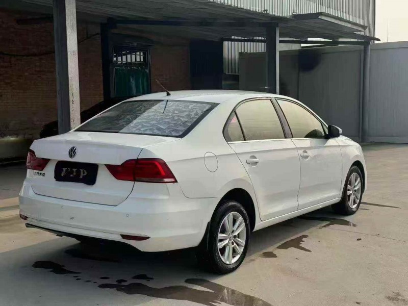 淄博18年大众桑塔纳8