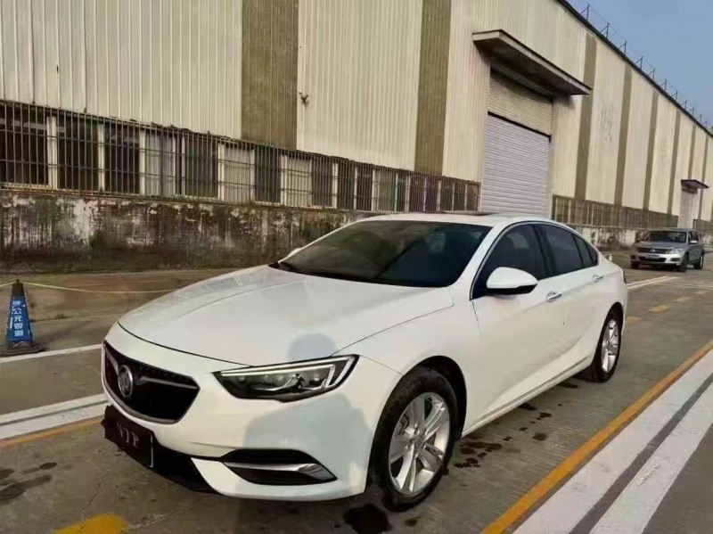 菏泽20年别克君威2