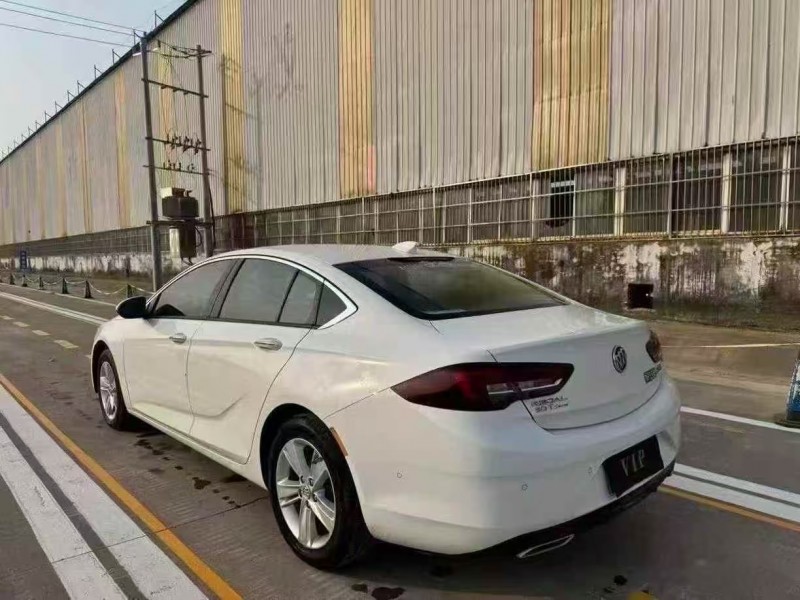 菏泽20年别克君威9