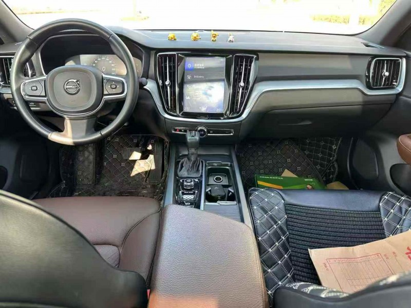 长治20年沃尔沃S60L4