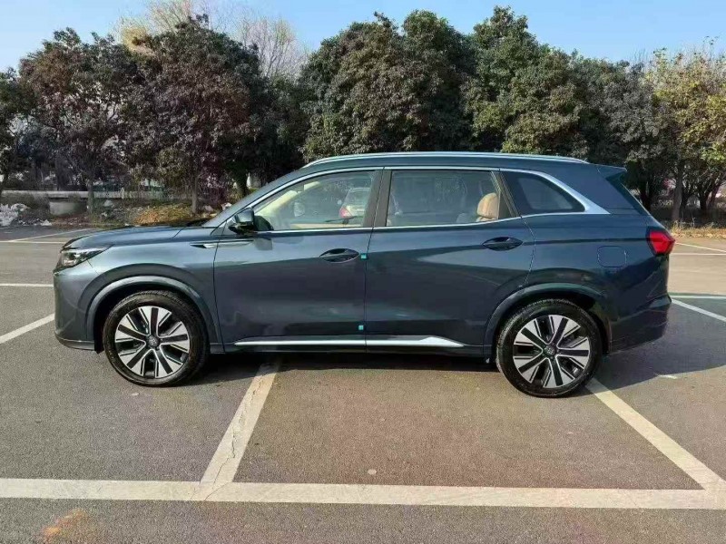 淮安25年东风蓝电E52