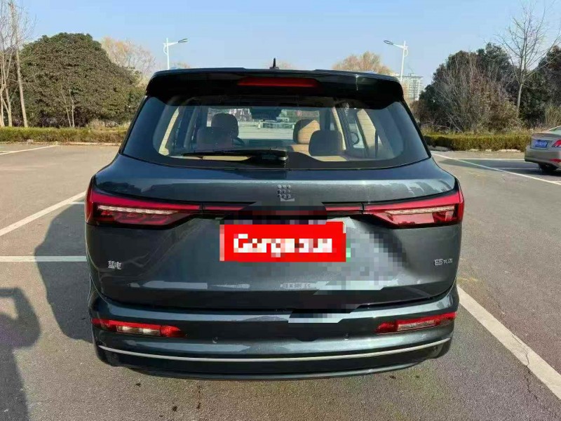 淮安25年东风蓝电E58