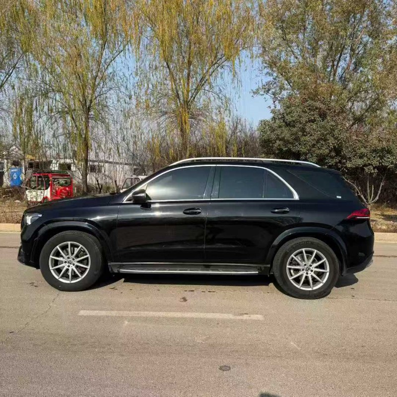 济宁19年奔驰GLE8